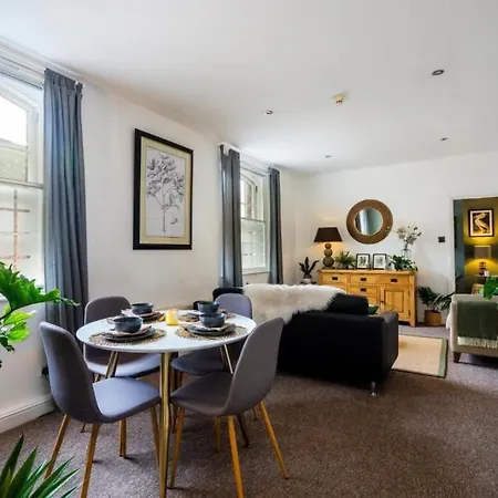 Apartman King Of York